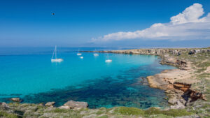 Baia di Cala Rossa a Favignana, Sicilia